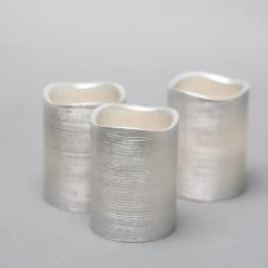 Richland Silver Metallic Wavy Top LED Candle - Set Of 12 7 Richland Silver Metallic Wavy Top LED Candle - Set Of 12 -Unique Candle 967a4039